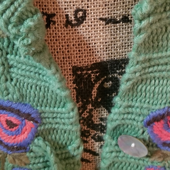 Miss Me Butterfly Crop Sweater - Picture 6 of 9